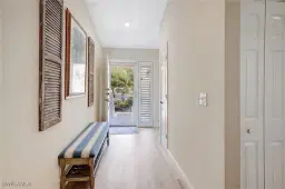 Picture of 737 Wiggins Lake Dr 201, Naples, FL 34110