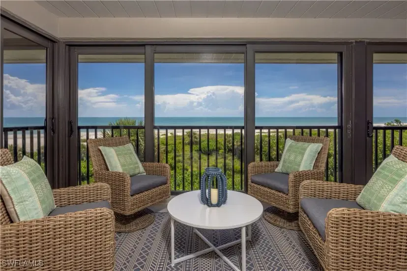 Picture of 1785 Middle Gulf Dr A302, Sanibel FL 33957