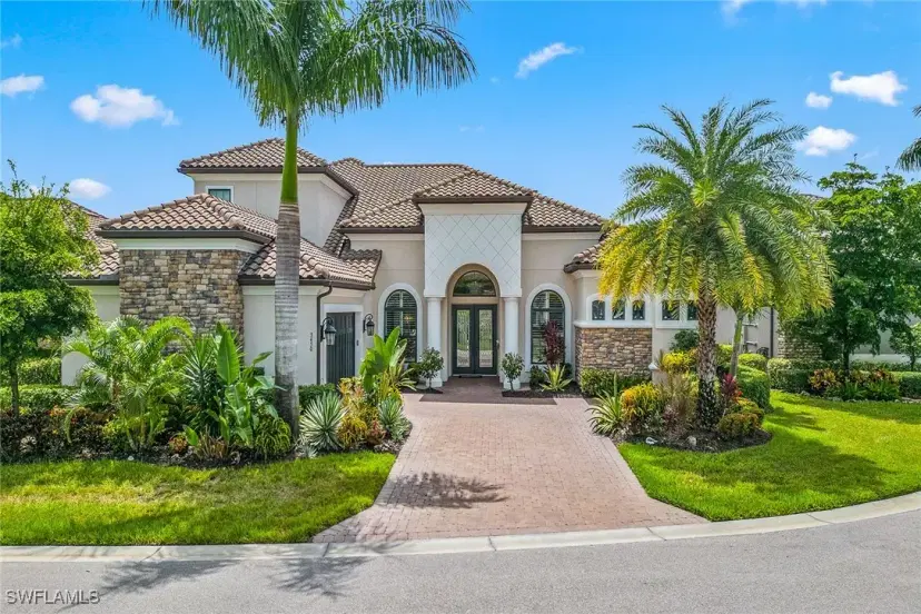 Picture of 3450 Wellfleet Ln, Naples FL 34114