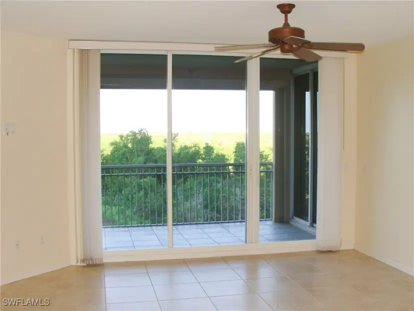 Picture of 1001 Arbor Lake Dr 203, Naples FL 34110