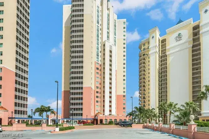 Picture of 2745 1St St 104, Fort Myers, FL 33916