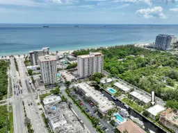 Picture of 901 N Birch Road D6, Fort Lauderdale, FL 33304