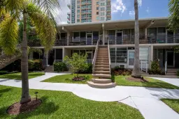 Picture of 901 N Birch Road D6, Fort Lauderdale, FL 33304