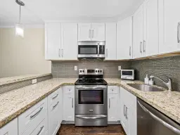 Picture of 600 Greensward Lane 203-Kn, Delray Beach, FL 33445