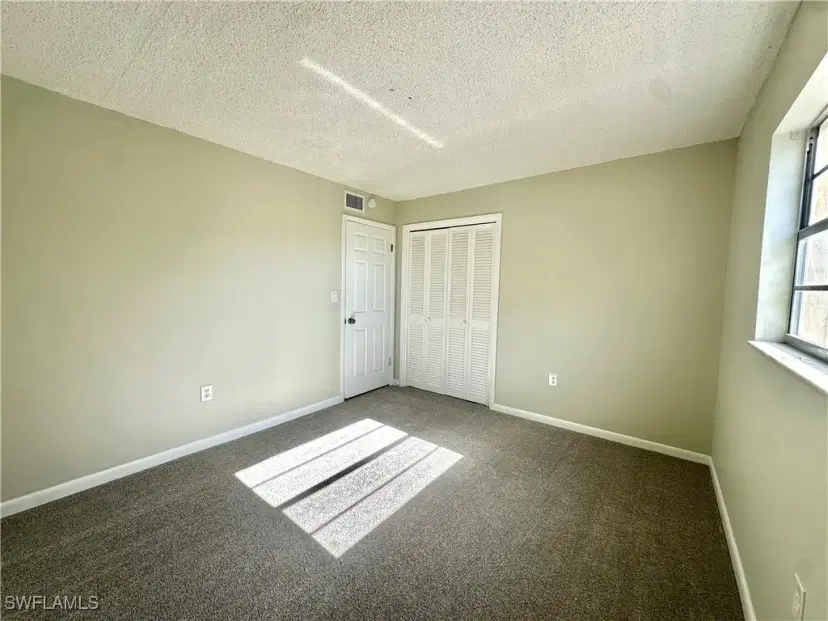 Picture of 3325 Airport Rd N D3, Naples FL 34105