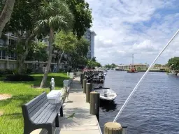 Picture of 801 S Federal Hwy 901, Pompano Beach, FL 33062