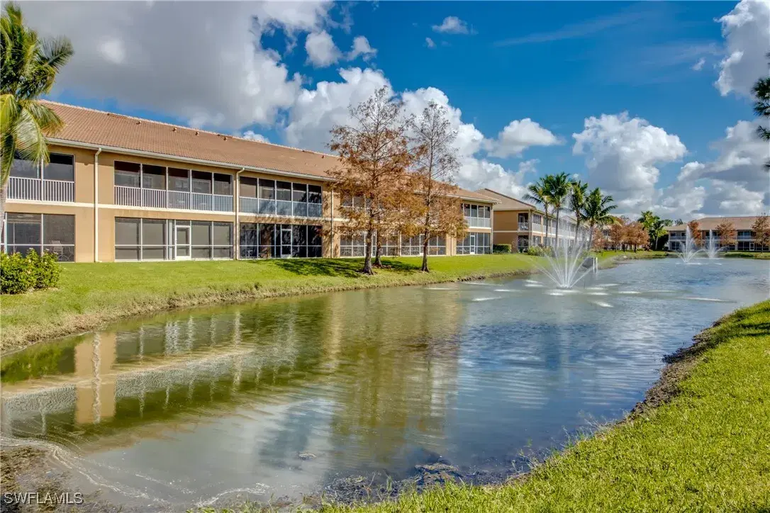 Picture of 1052 Winding Pines Cir 105, Cape Coral, FL 33909