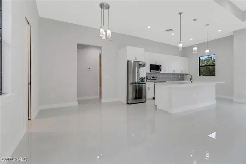 Picture of 2266 Desoto Blvd S, Naples FL 34117