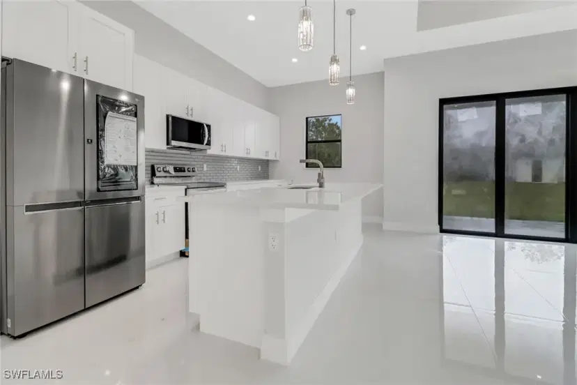 Picture of 2266 Desoto Blvd S, Naples FL 34117
