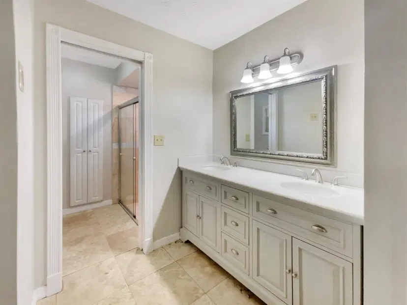 Picture of 542 SW Twig Avenue, Port St Lucie FL 34983