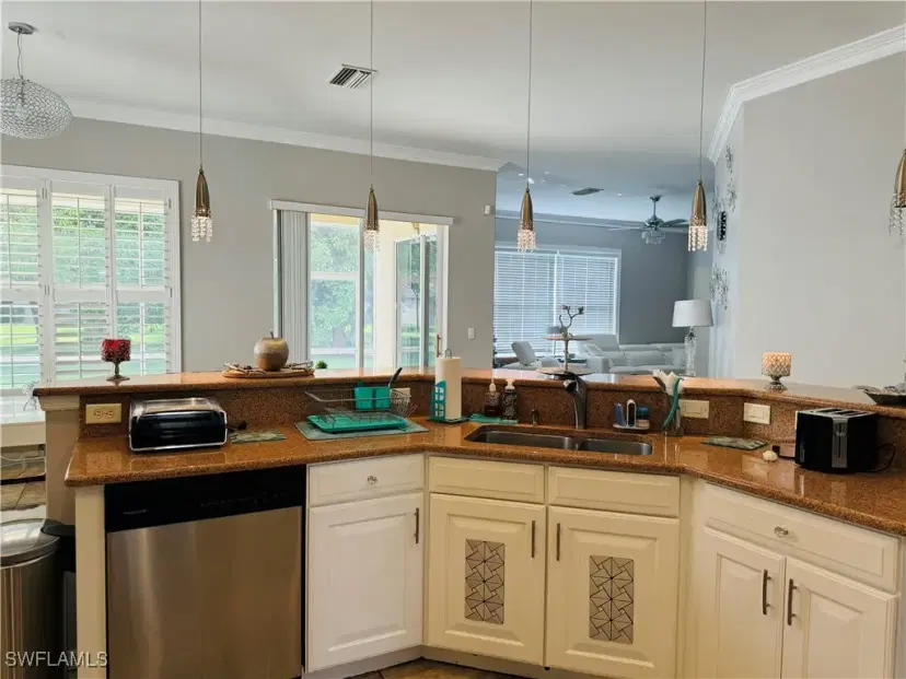 Picture of 12858 Ivory Stone Loop, Fort Myers FL 33913