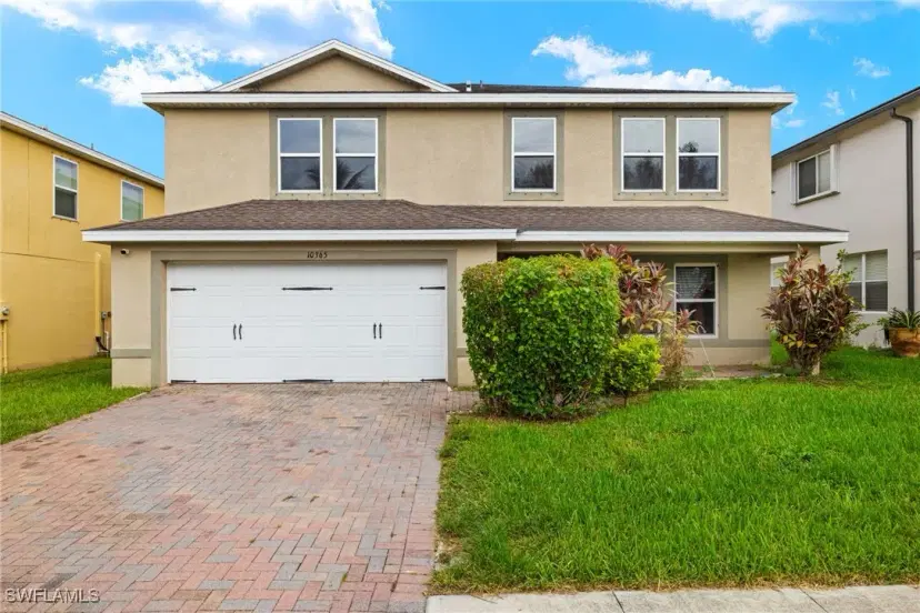 Picture of 10365 Canal Brook Ln, Lehigh Acres FL 33936