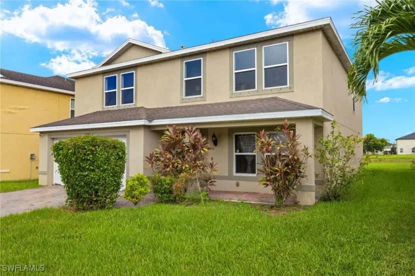 Picture of 10365 Canal Brook Ln, Lehigh Acres FL 33936