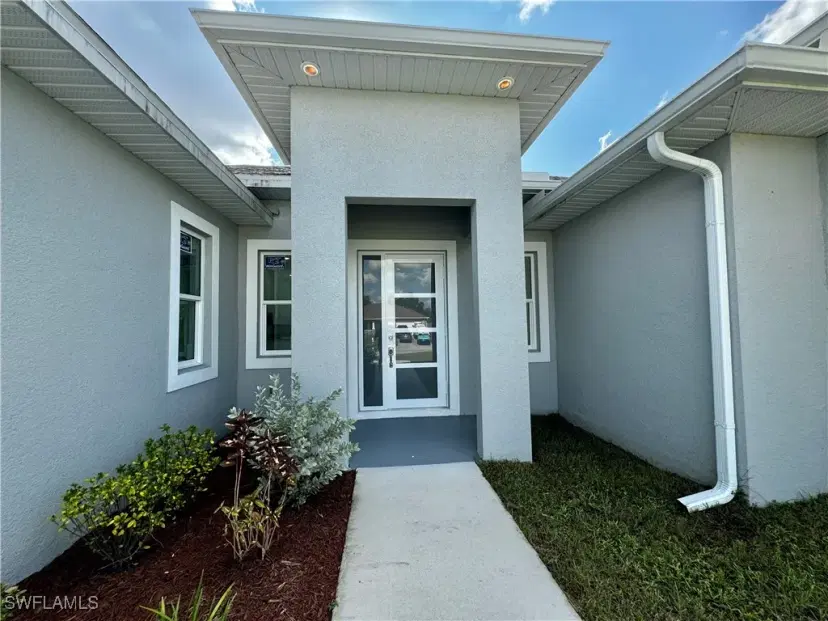 Picture of 4605 Connie Ave N, Lehigh Acres FL 33971