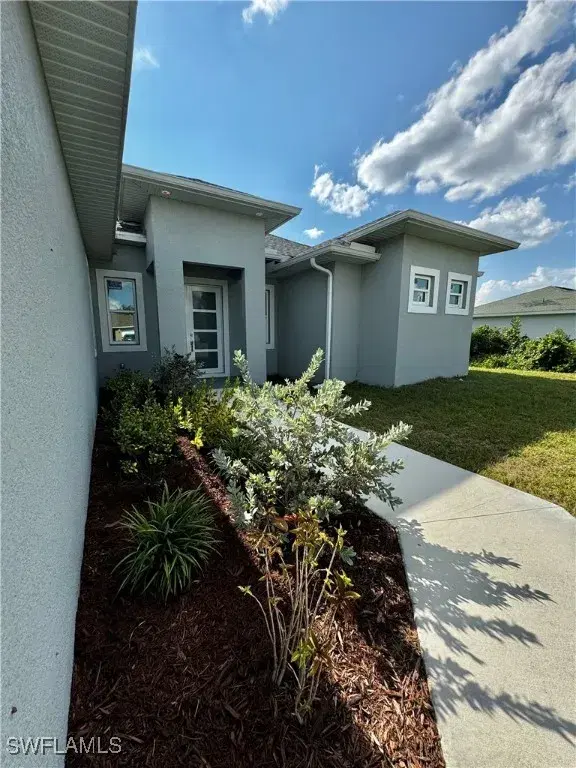 Picture of 4605 Connie Ave N, Lehigh Acres FL 33971