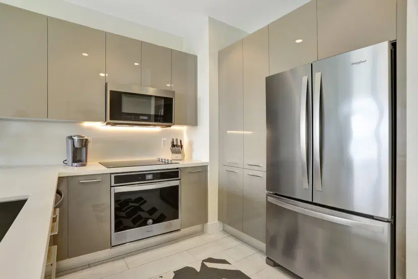 Picture of 2000 Metropica Way 2607, Sunrise FL 33323