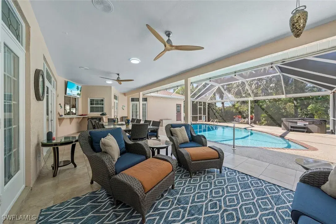 Picture of 2120 SW 8Th Ct, Cape Coral, FL 33991