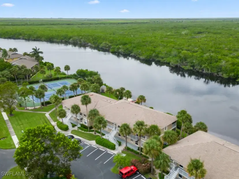 Picture of 1315 Mainsail Dr N 1114, Naples FL 34114