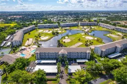 Picture of 14871 Hole In One Cir 110 Augusta, Fort Myers, FL 33919
