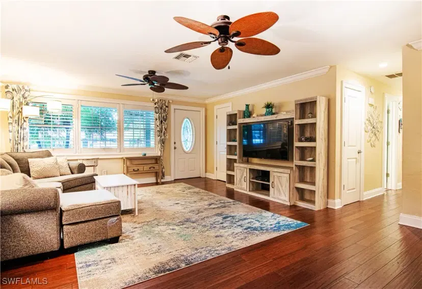 Picture of 1316 Sunbury Dr, Fort Myers FL 33901