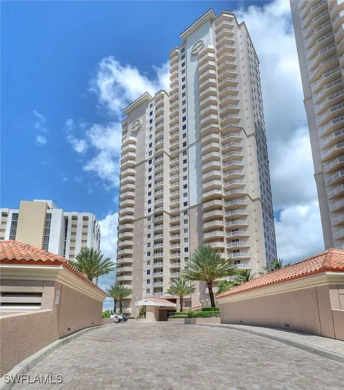 Picture of 2104 W 1St St 2304, Fort Myers FL 33901