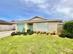 Picture of 755 106Th Ave N, Naples, FL 34108