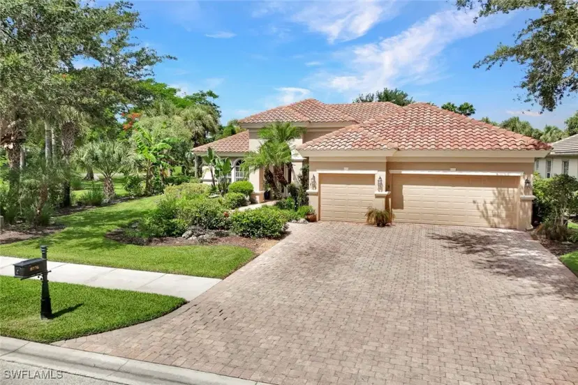 Picture of 8776 Hideaway Harbor Ct, Naples FL 34120