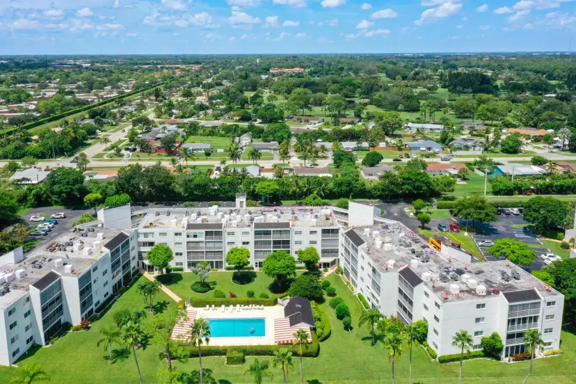 Picture of 3326 Arcara Way 406, Lake Worth FL 33467