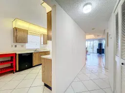 Picture of 3326 Arcara Way 406, Lake Worth, FL 33467