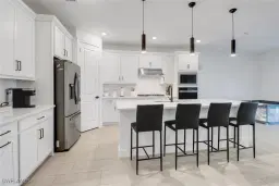 Picture of 1790 Terreno Blvd, Naples, FL 34120