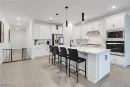 Picture of 1790 Terreno Blvd, Naples, FL 34120