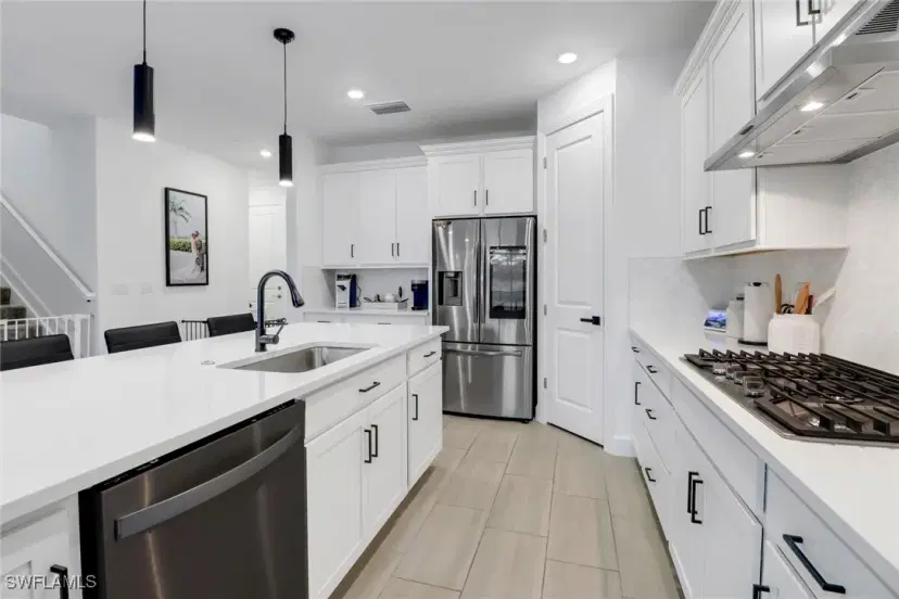 Picture of 1790 Terreno Blvd, Naples FL 34120
