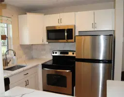 Picture of 1 Newport A 1, Deerfield Beach, FL 33442