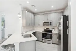 Picture of 7566 N Rockefeller Dr, Naples, FL 34119