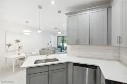 Picture of 7566 N Rockefeller Dr, Naples, FL 34119