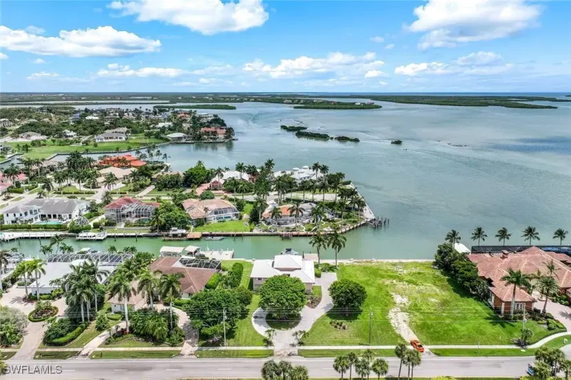 Picture of 1041 S Barfield Dr, Marco Island FL 34145