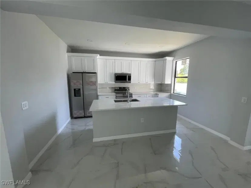 Picture of 9 NW 14Th Pl, Cape Coral FL 33993