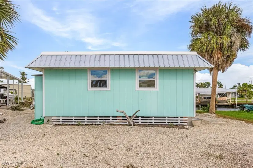 Picture of 3844 Phoenix Dr, St. James City FL 33956