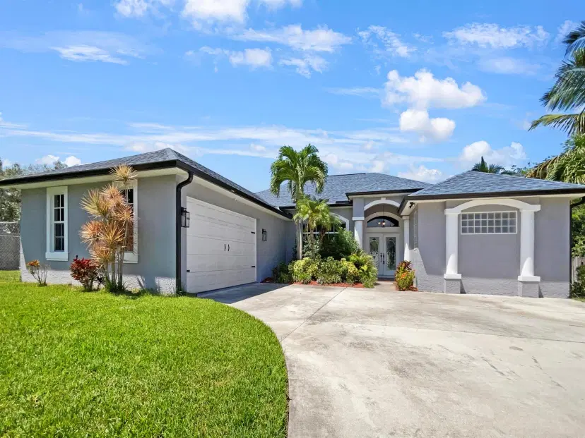 Picture of 876 Noa Street, Fort Pierce FL 34982