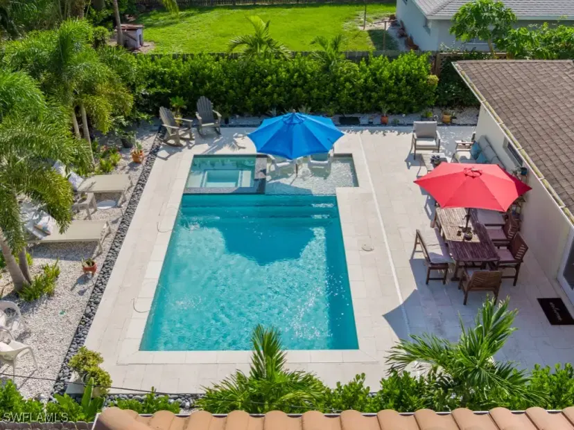 Picture of 547 105Th Ave N, Naples FL 34108