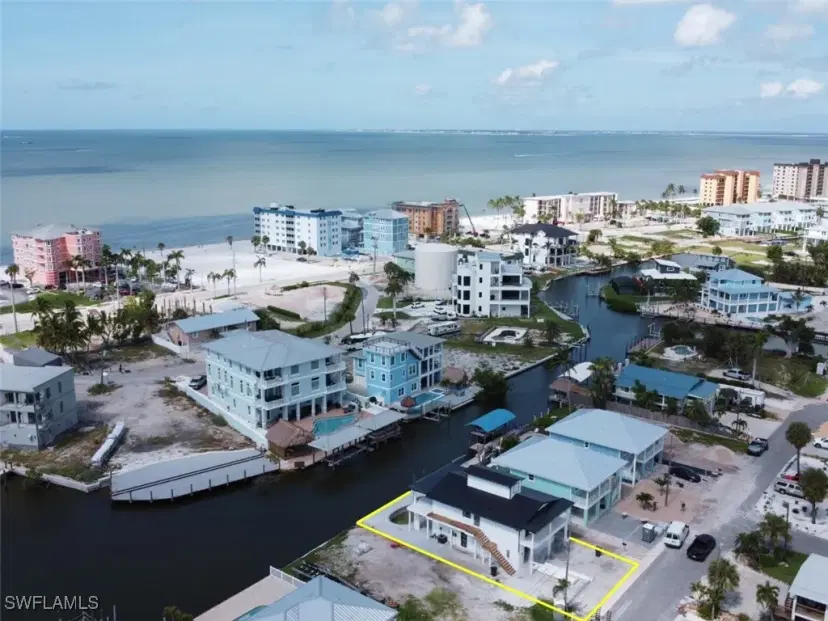 Picture of 910 3Rd St, Fort Myers Beach FL 33931