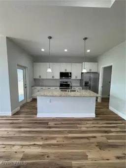 Picture of 7005 Tide Cir, Labelle, FL 33935
