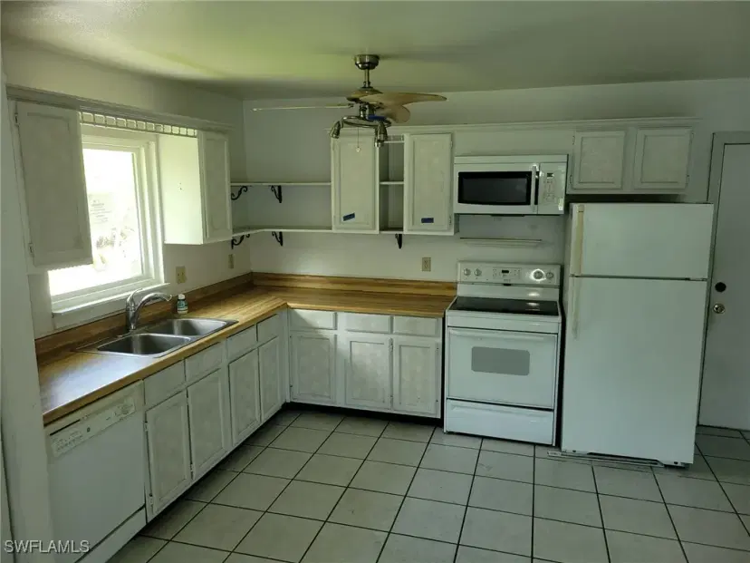 Picture of 5384 Henley St, Bokeelia FL 33922