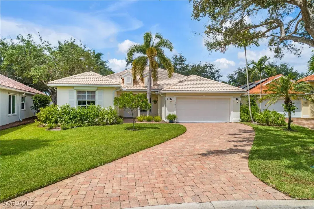 Picture of 1511 Whispering Oaks Cir, Naples, FL 34110