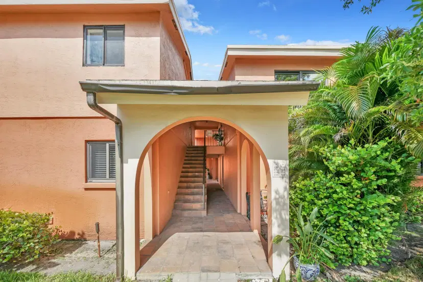 Picture of 50 SE 12Th Street 1320, Boca Raton FL 33432