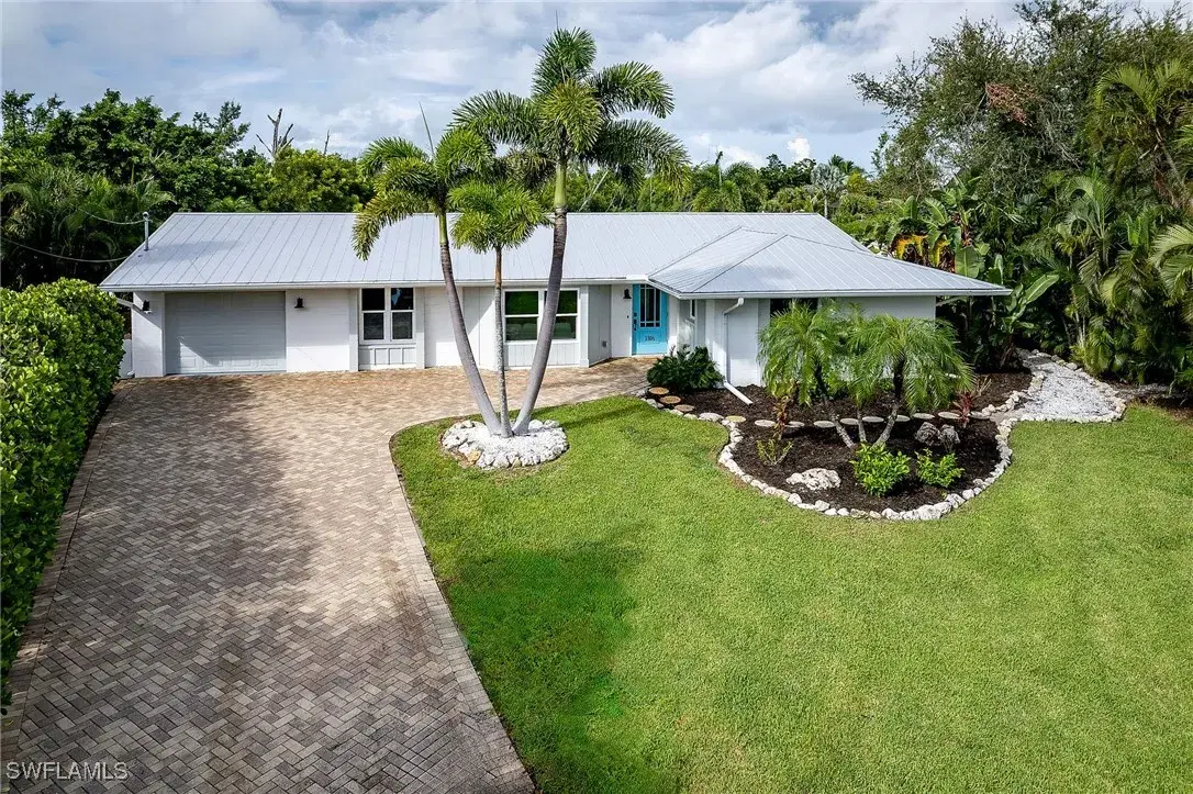 Picture of 1806 Ibis Ln, Sanibel, FL 33957