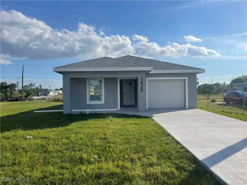 Picture of 3220 Jeffcott St, Fort Myers FL 33916