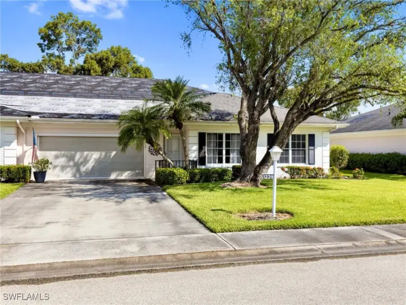 Picture of 1239 Broadwater Dr, Fort Myers FL 33919