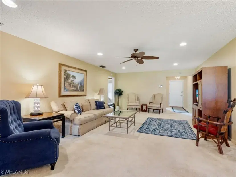 Picture of 1239 Broadwater Dr, Fort Myers FL 33919