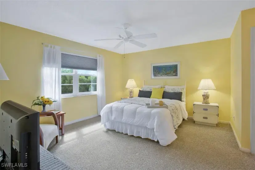 Picture of 4380 27Th Ct Sw 401, Naples FL 34116